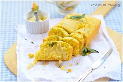 Pão de Milho com Manjericão Pão-Milho-Manjericão