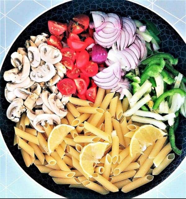 One Pot Leftover Pasta — by Kitchen Byte One-pot-leftover-pasta