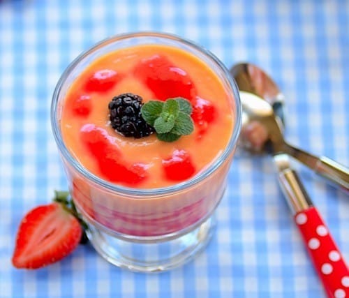 Papaya Cream with Cassis or Creme de Papaya com Cassis