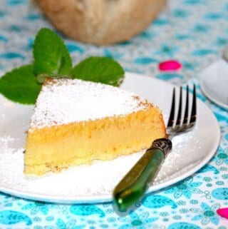 Coconut-cornmeal-cake, Bolo-fubá-coco