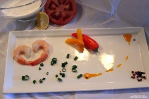 shrimp and veggies in a platter