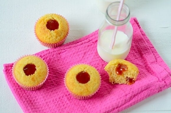 Corn muffins with Guava Paste