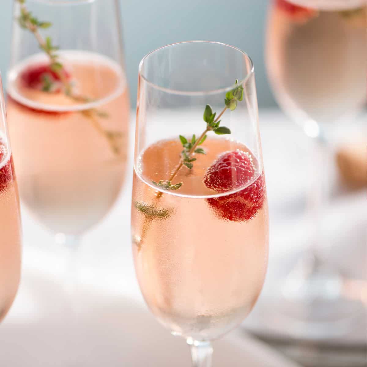 Vodka champagne cocktail