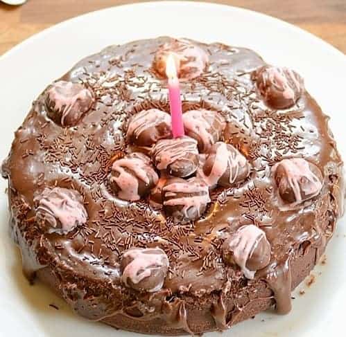 Crazy Gal Cake ( Bolo Nega Maluca) Crazy Gal Cake ( Bolo Nega Maluca)