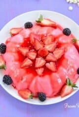Strawberry-white-chocolate-flan, Flan-morango