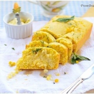 Pão-Milho-Manjericão