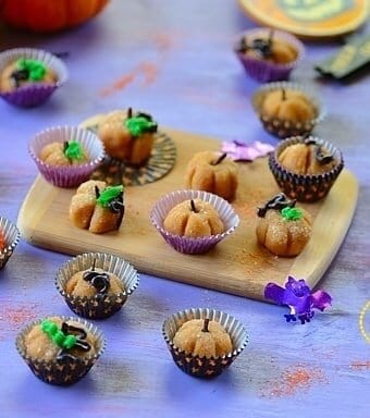 pumpkin brigadeiros in serving cups