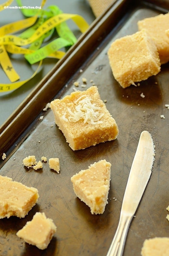 Cocada de Leite Condensado (Brazilian Coconut Bars)