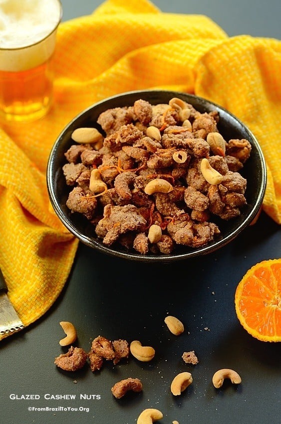 Cashew nuts in a serving bowl