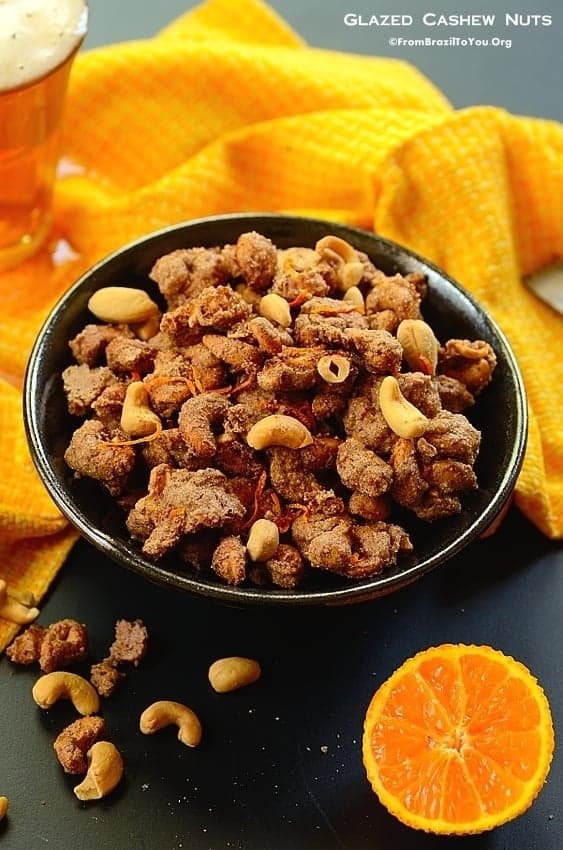 Glazed chashew nuts in a bowl