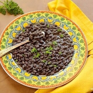 como-cozinhar-feijão-preto-corretamente