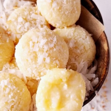 several coconut kisses ina bowl