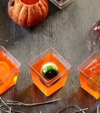 creepy-jello-cups