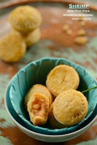 shrimp pot pies in a platter