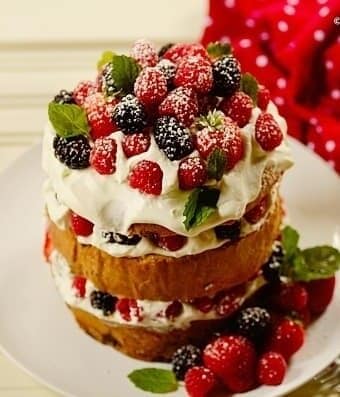 Panettone Shortcake on a white plate