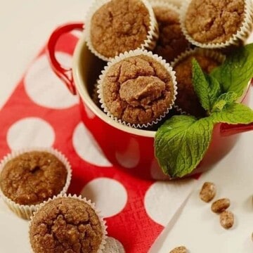 A bowl of mini bean muffins