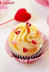 Romeo-and-Juliet-cupcakes