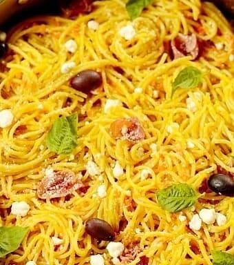 carrot-spaghetti-prosciutto-goat-cheese