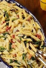 Kale-pasta-salad