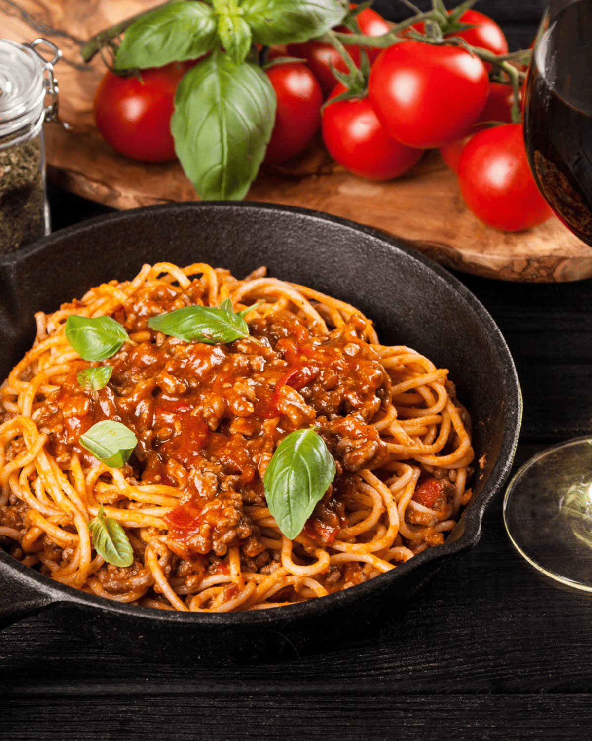 Gumbo spaghetti with meat sauce