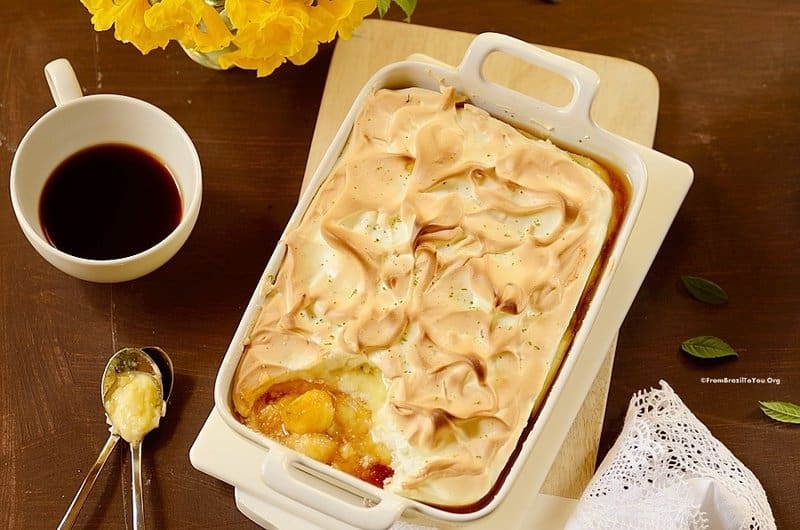 Crustless-banana-meringue-pie in a white casserole dish