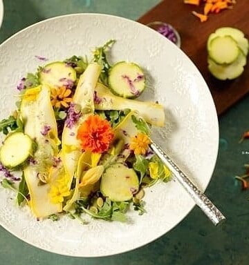 Fall salad with edible flowers