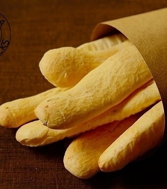 tapioca-breadsticks