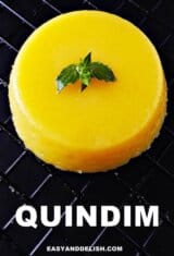 close up de um quindim