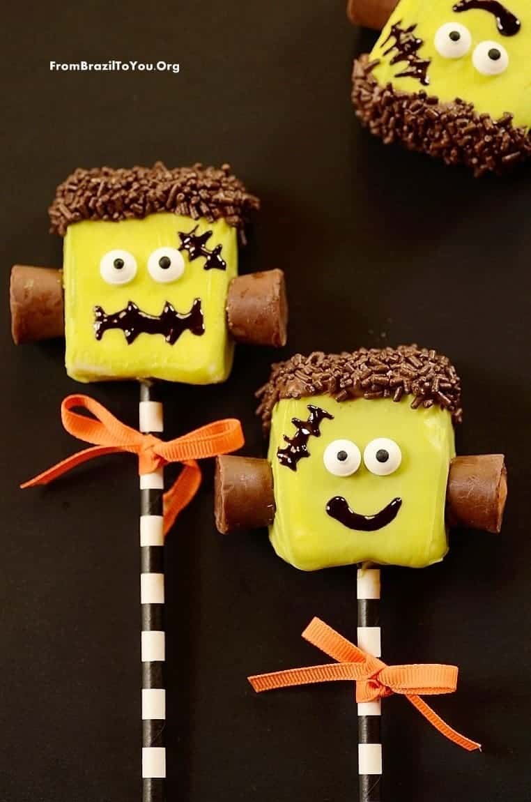 close up image of Frankenstein Halloween marshmallow pops