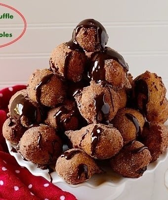Bolinho de chuva com chocolate
