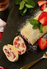 Strawberry-cream-flatbread-roll