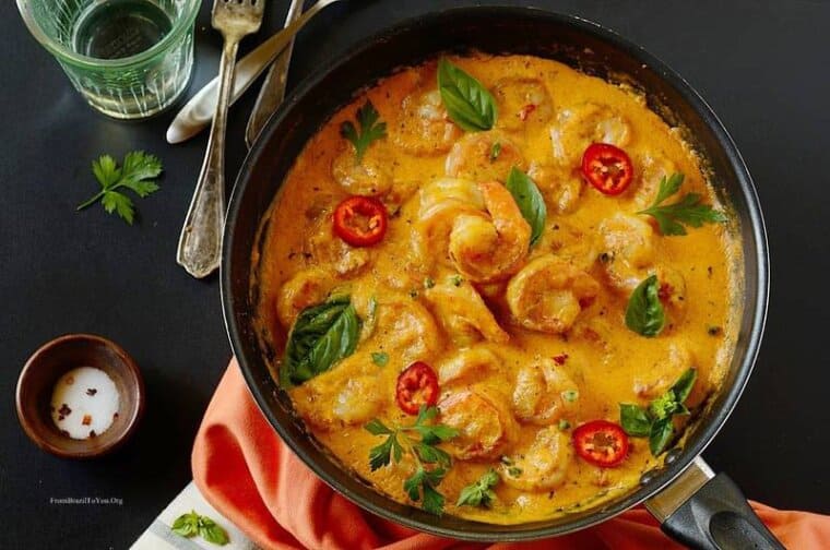 One Pot Shrimp in Coconut Sauce (5) — FromBrazilToYou.Org One-pot-shrimp-in-coconut-sauce