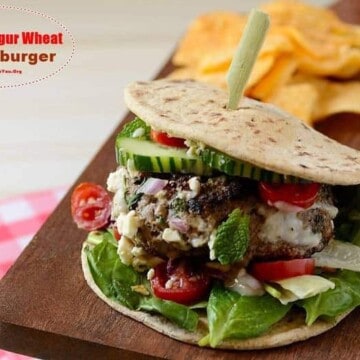 Beef-and-bulgur-wheat-cheeseburger, Kibbeh-cheeseburger, kibe-x-tudo