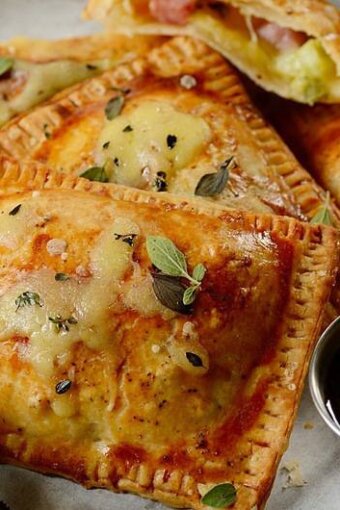 Broccoli-ham-and-cheese-pop-tarts