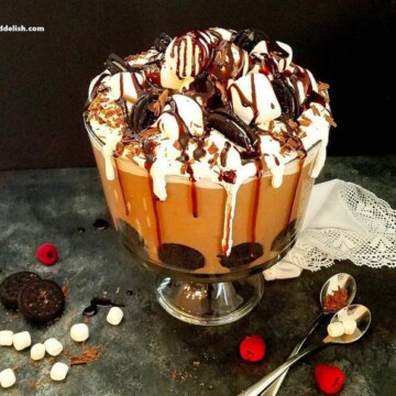 dessert in a trifle container