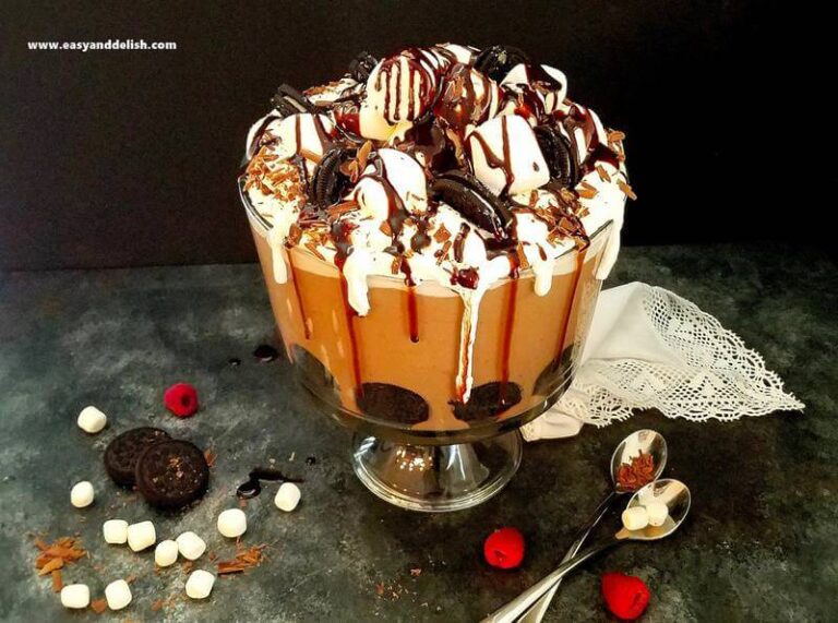 dessert in a trifle container