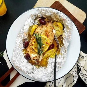 A plate of fish and veggies