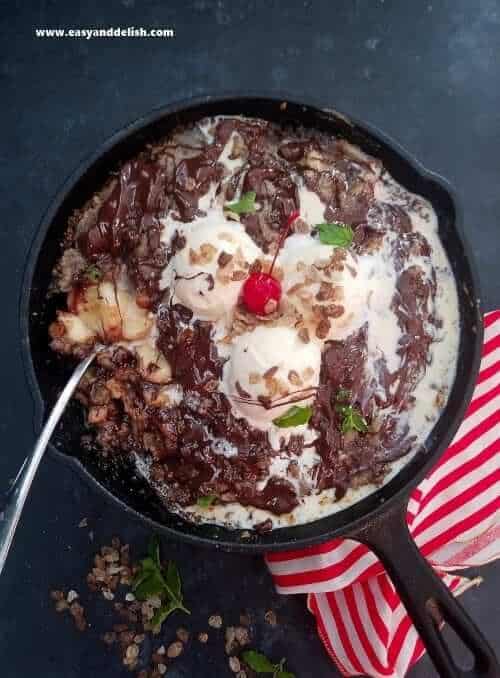 image of Easy Peanut Butter Chocolate Banana Crumble Pie recipe by Easy & Delish