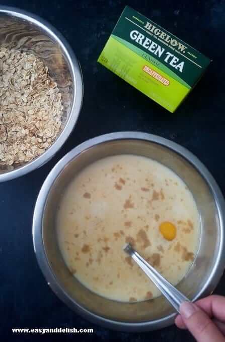 two bowls, one with wet ingredients and the other with dry ingredients 