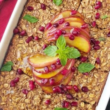 close up of apple baked oatmeal