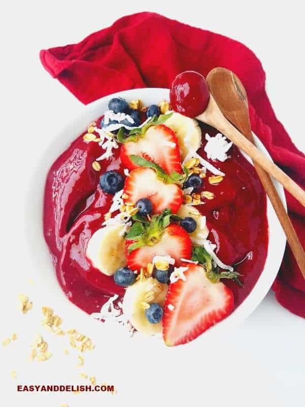 Acai bowl topped with berries.