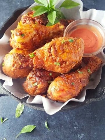 Fried chicken served in a skillet