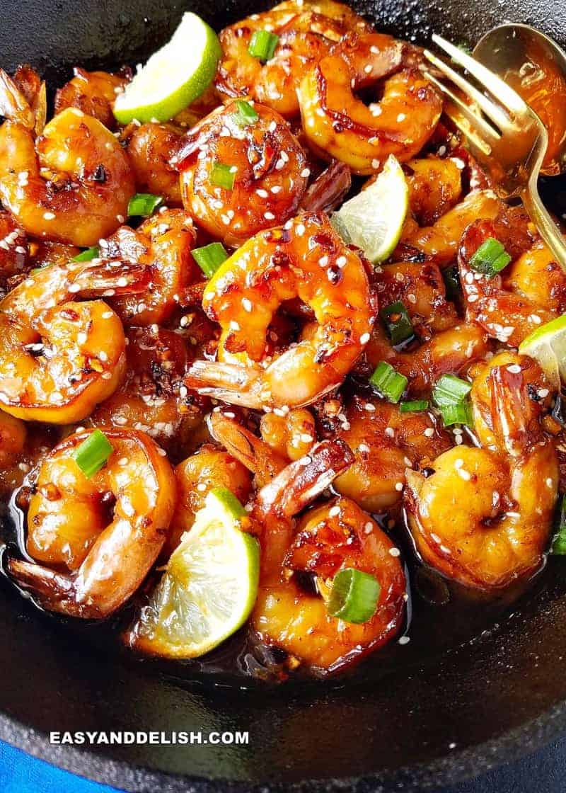 close up image of honey garlic butter shrimp 