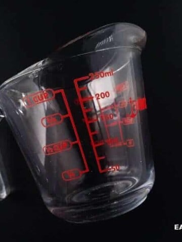a cup of volume measurements
