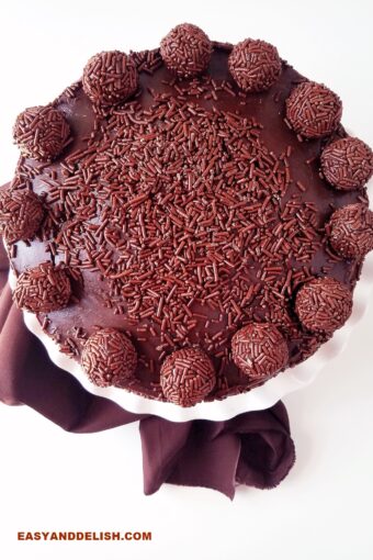 bolo de brigadeiro inteiro