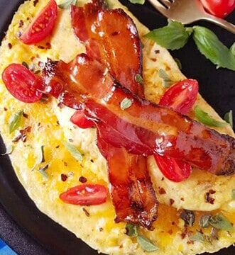 A close up of a omelet