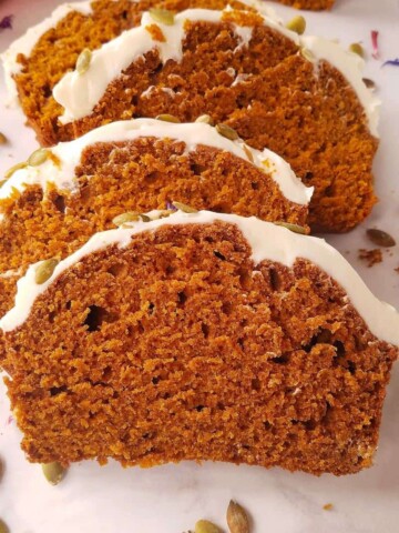 sliced easy pumpkin bread on a row