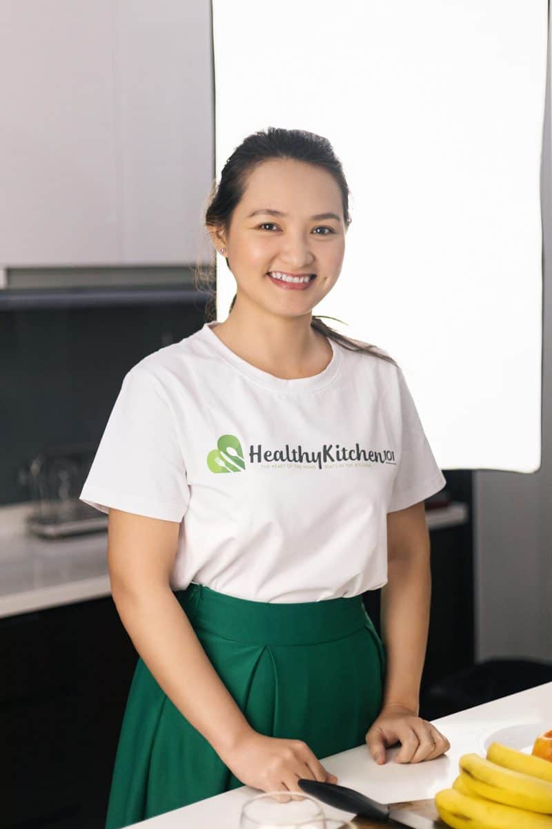image of Luna Regina, author of Healthy Kitchen 101