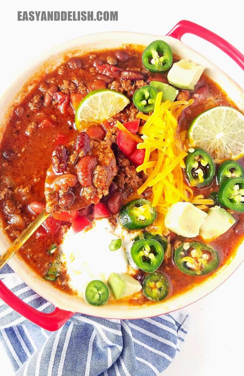 a bowl of Instant Pot chili with toppings
