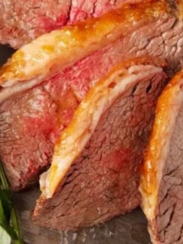 Sliced picanha roast close up.